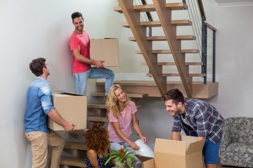 Customer complaint review for a man and van service