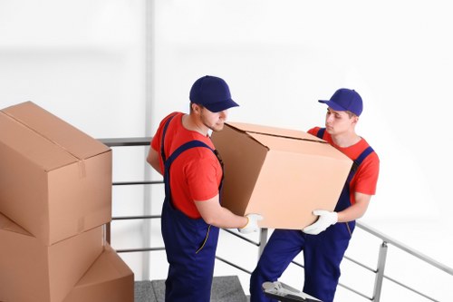 Planning a move with a local South Lambeth moving truck team